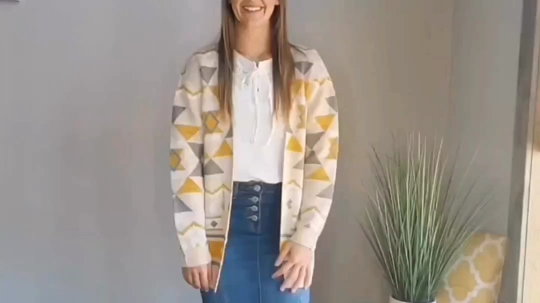 2 Ways to Style: Geometric Cardigan