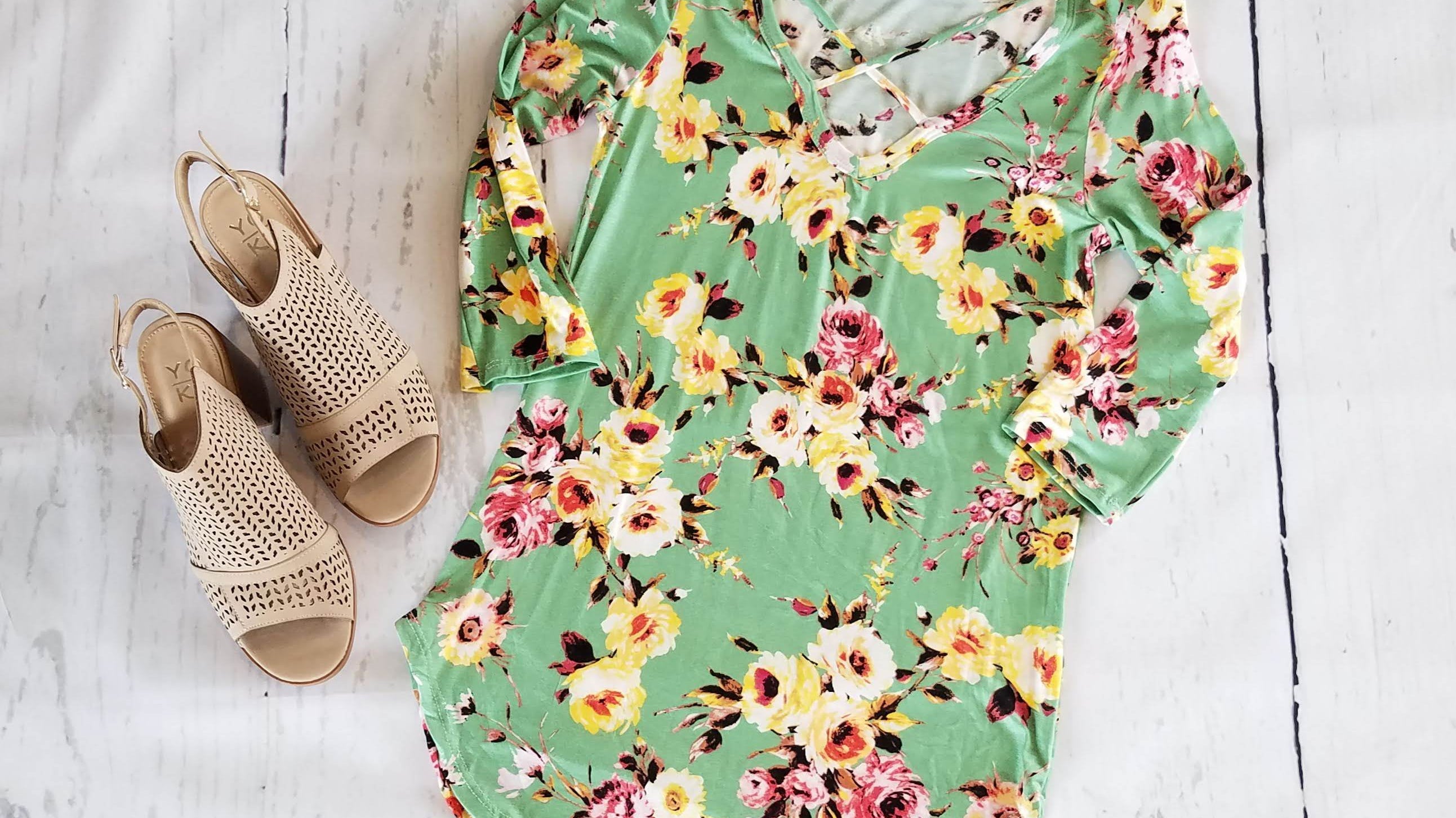 Spring Green Floral 3/4 Sleeve Criss Cross - Classy Closet Shop