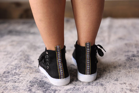 Black Lace Up Zippered Shoes • 7.5