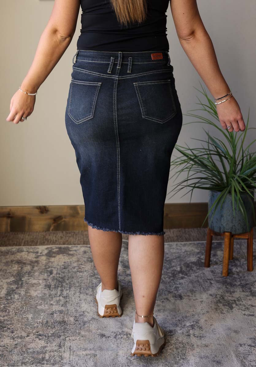 Hannah Black Wash Fray Hem Denim Skirt