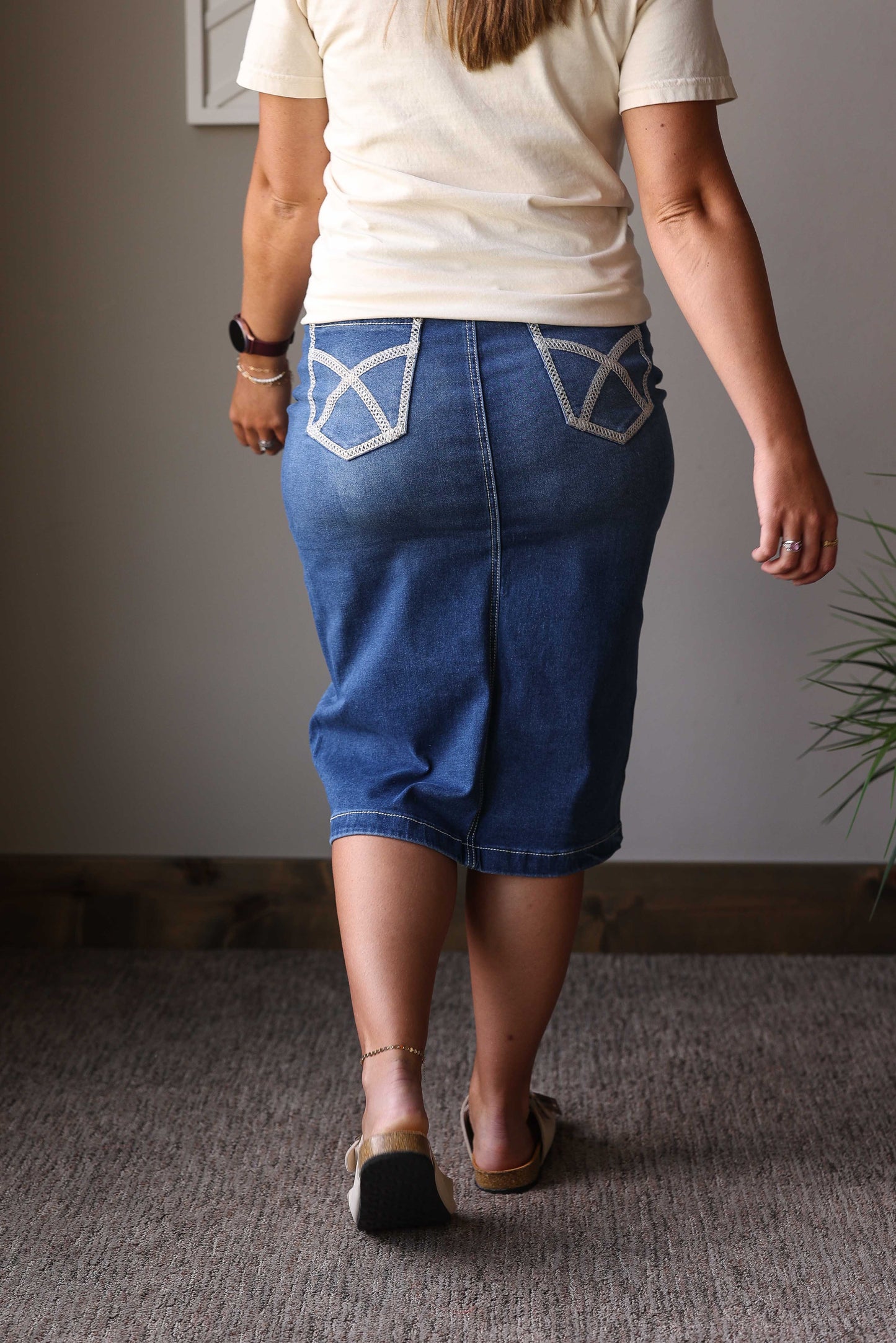 Medium Wash Heavy Stitching Stretch Denim Skirt