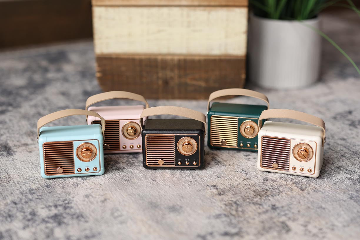 Black Retro Mini Wireless Bluetooth Speaker