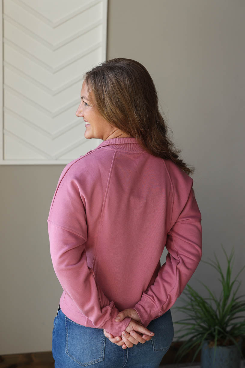 Rose Zippered Neck Sweatshirt; M, XL