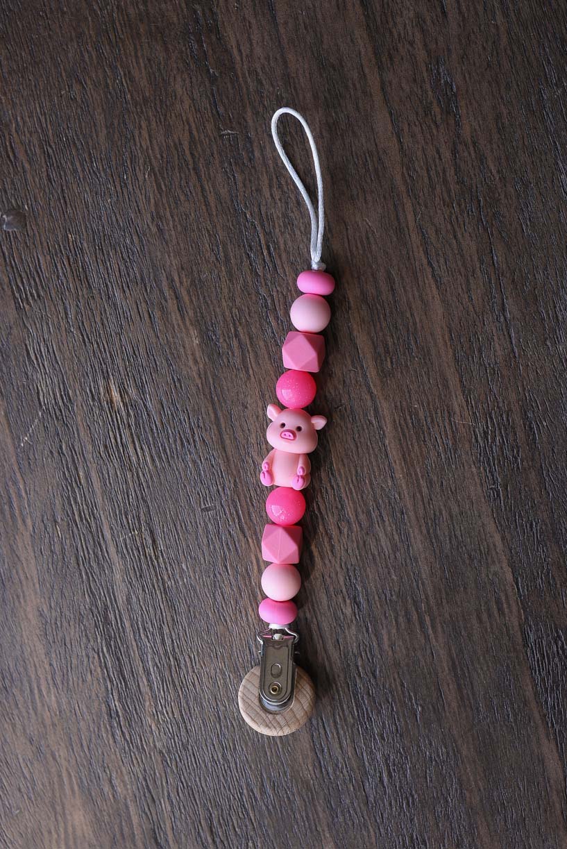Pink Pig Silicone Bead Paci Clip
Great baby gift!