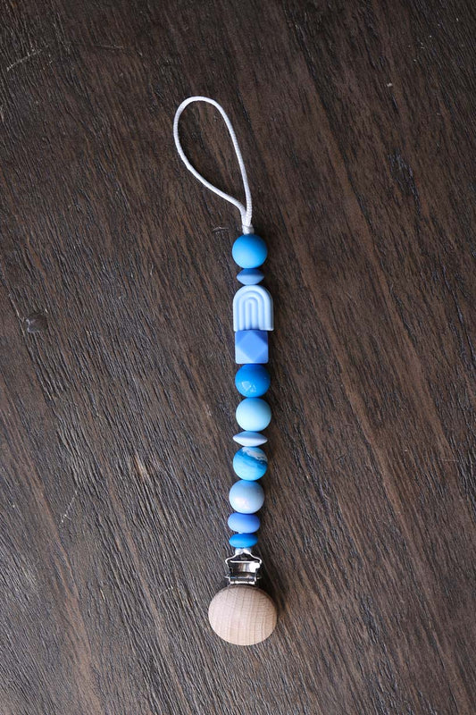 Blue Rainbow Silicone Bead Paci Clip
Great baby gift!