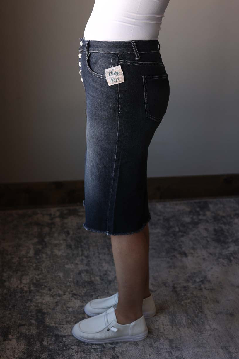 Fray Button Fly Midi Black Denim Skirt