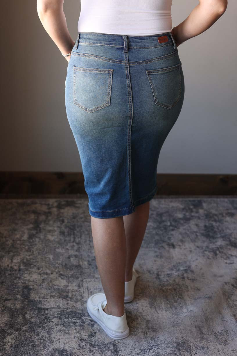 Vintage Wash Solid Stretch Midi Denim Skirt