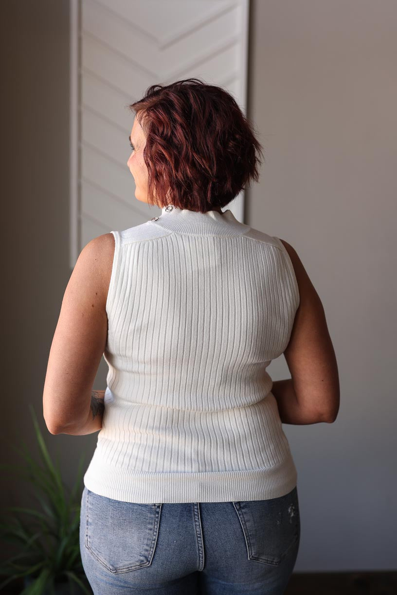 White Ribbed Mockneck Sleeveless Sweater; XS-Lg