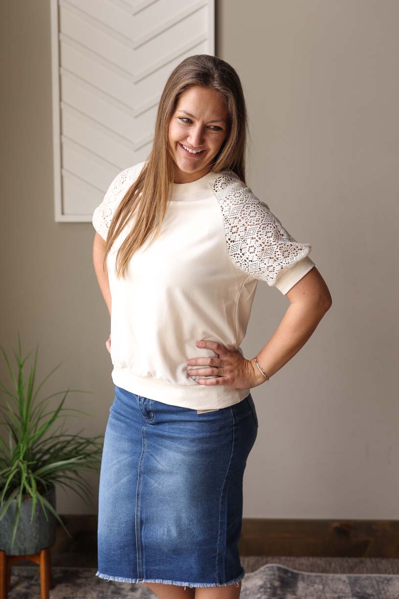 Beige Lace Crochet Short Sleeve Top