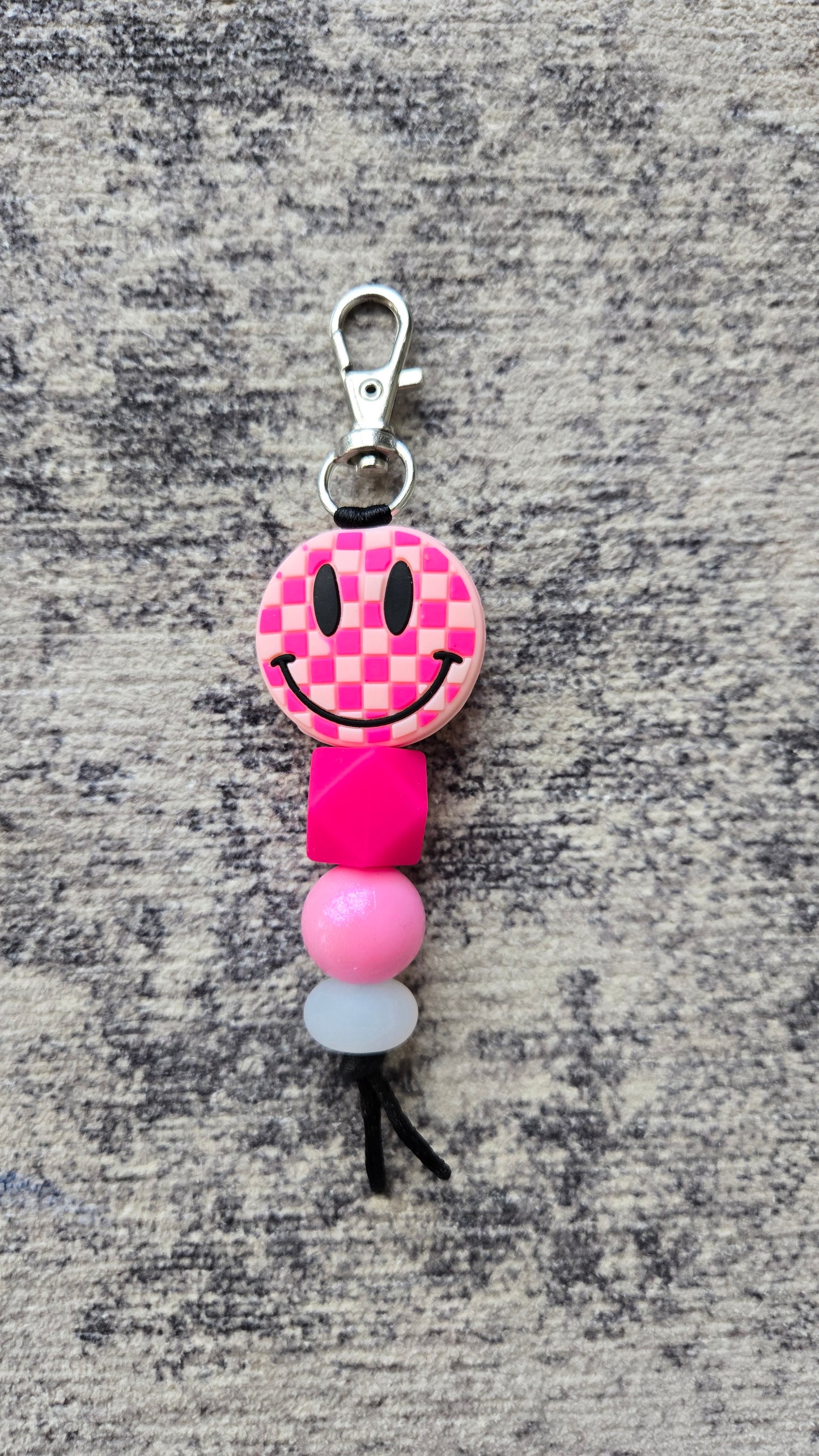 Checkered Smiley Silicone Bead Keychain