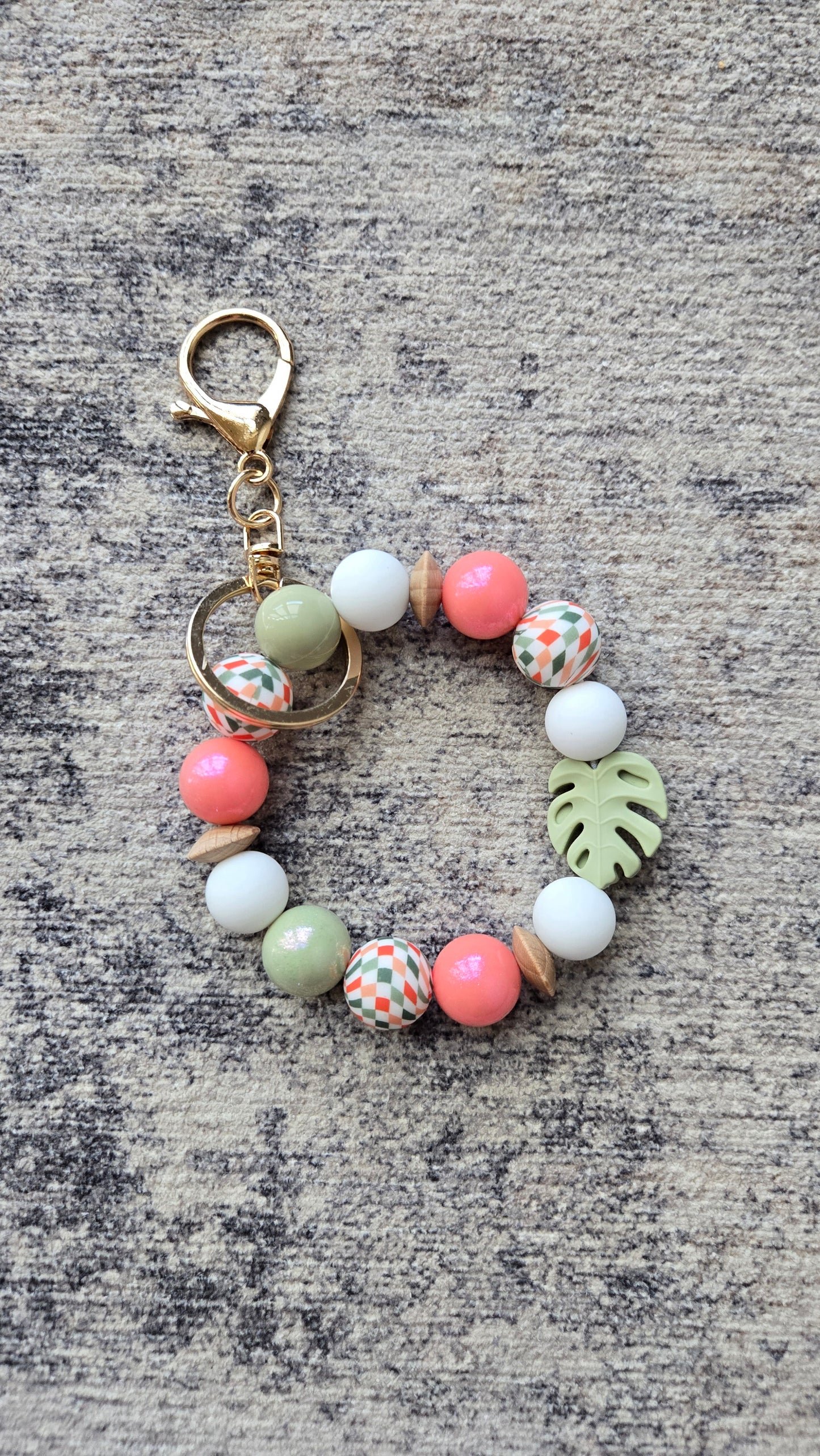 Monasteraleaf Silicone Bead Wristlet