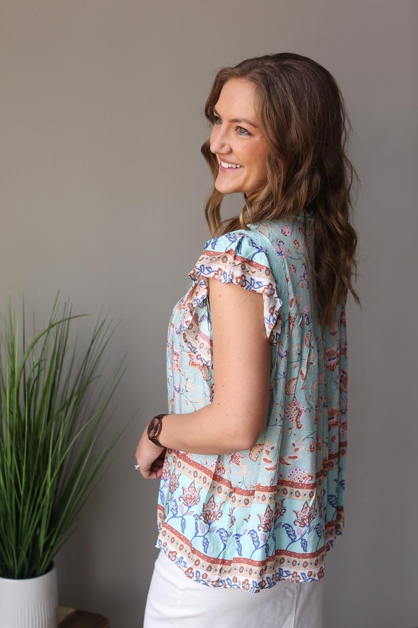 Blue Floral Boho Spring Top for Women's Fashion Classy Closet Online Boutique Near Me Iowa