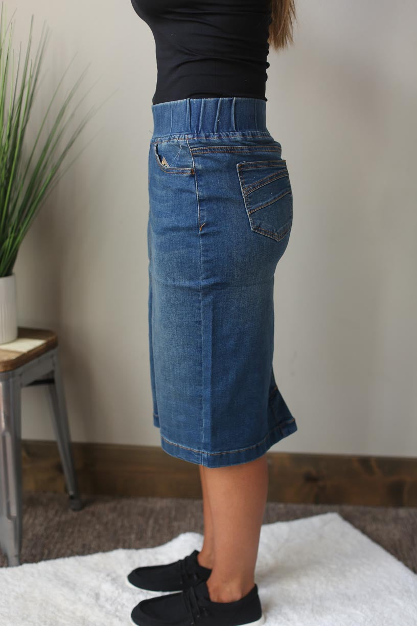 ELASTIC WAIST KNEE LENGTH DENIM SKIRT CLASSY CLOSET ONLINE SKIRT BOUTIQUE NEAR ME