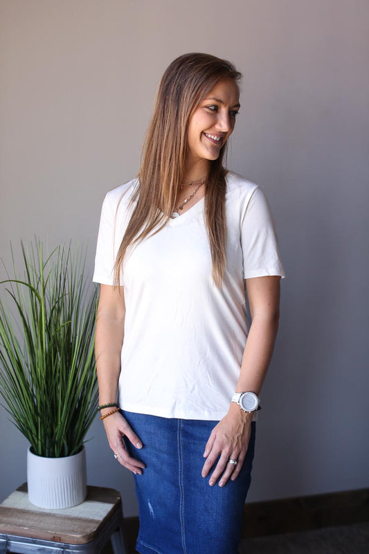IVORY V-NECK BASIC LAYERING TEE CLASSY CLOSET ONLINE BOUTIQUE FOR MODERN MODESTY IS CLASSY