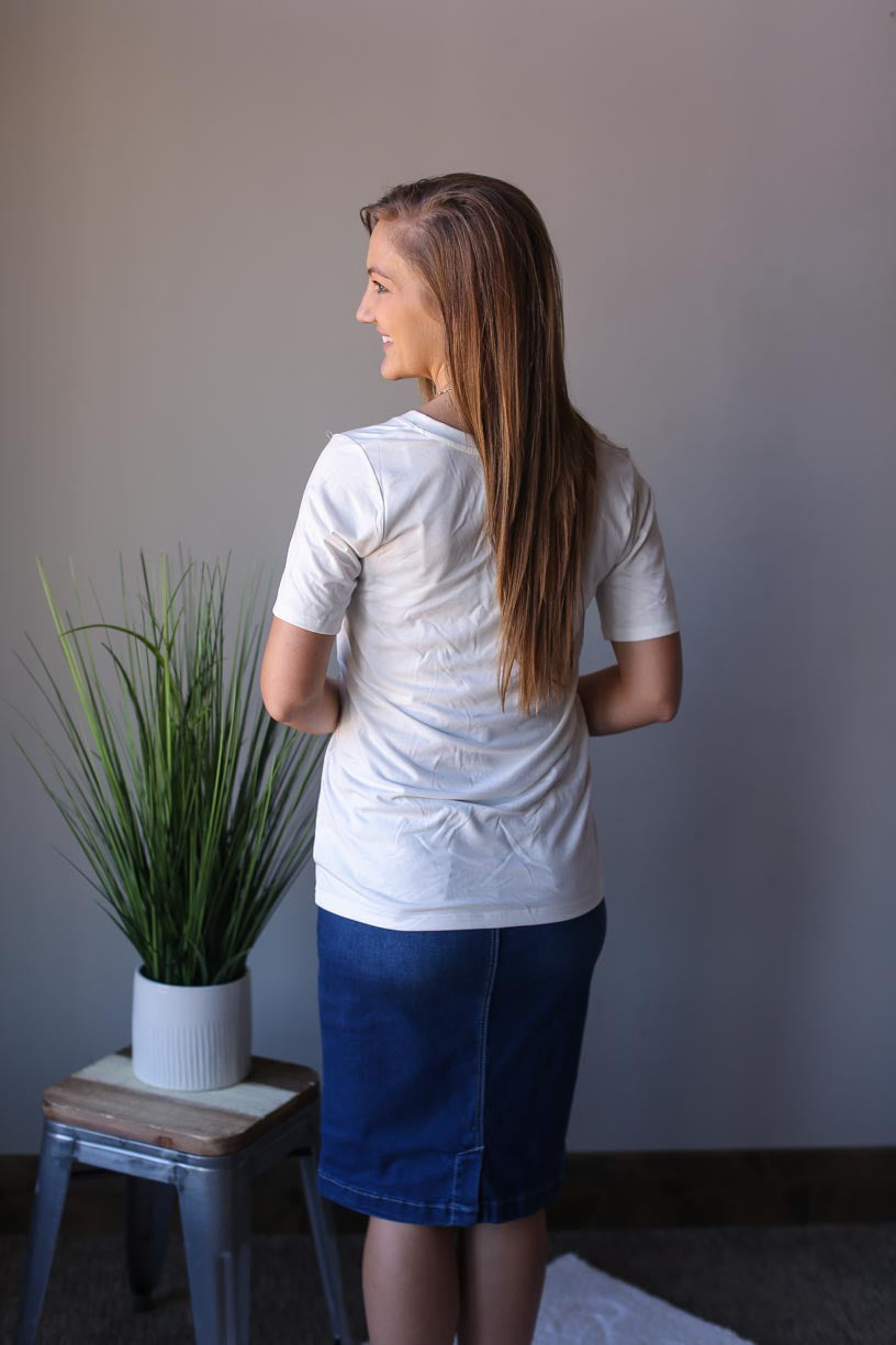 IVORY V-NECK BASIC LAYERING TEE CLASSY CLOSET ONLINE BOUTIQUE FOR MODERN MODESTY IS CLASSY
