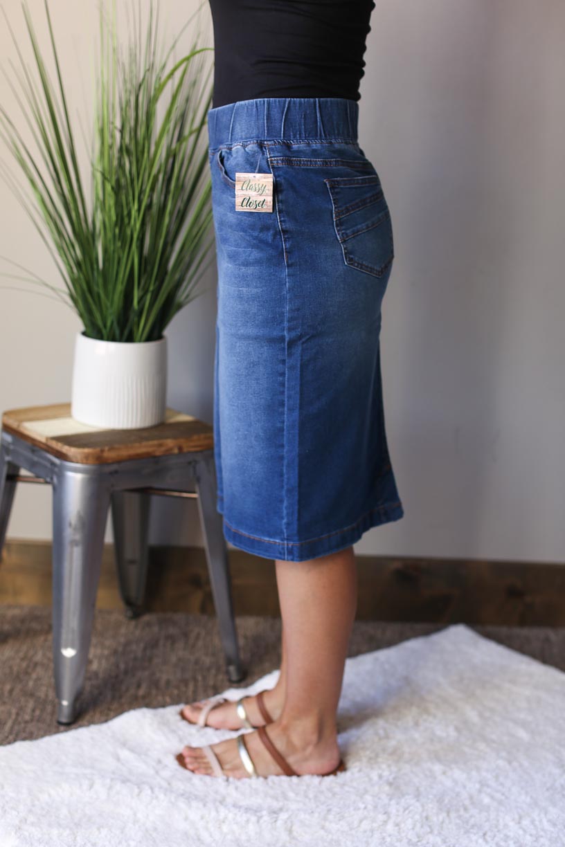 ELASTIC WAIST KNEE LENGTH DENIM SKIRT CLASSY CLOSET ONLINE SKIRT BOUTIQUE NEAR ME