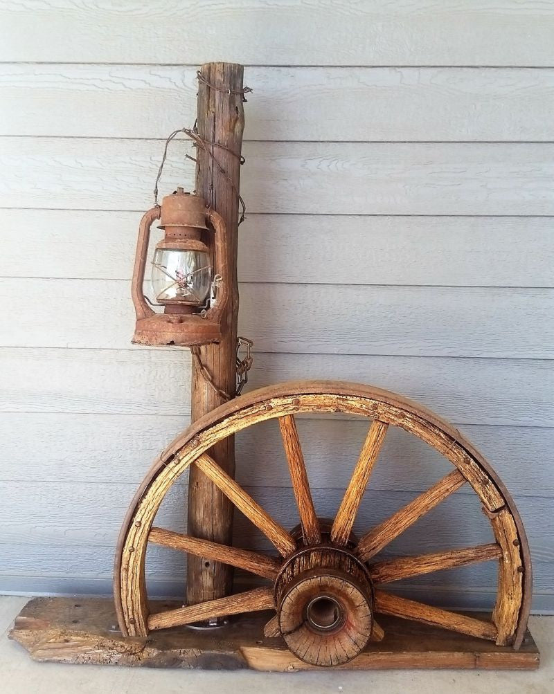 Rustic Wagon Wheel Lantern Decor