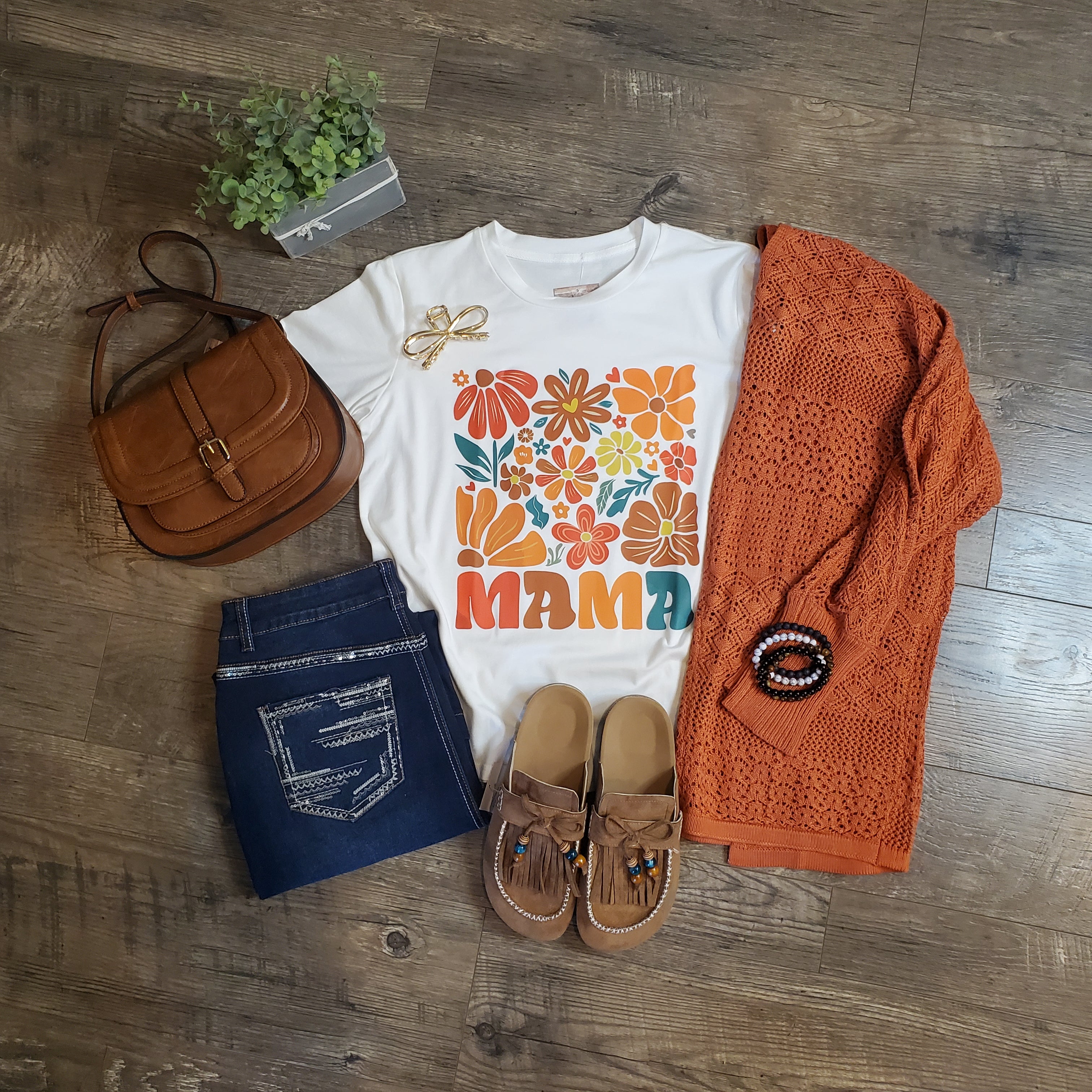 7 Modest Fall Outfits for Moms in 2026: Easy Looks You’ll Actually Wear