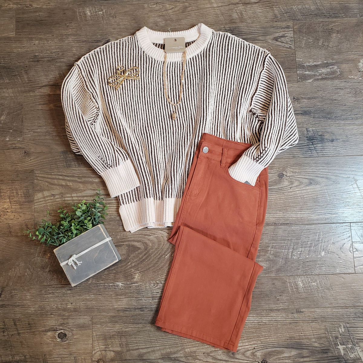 Fall Fashion Trends for Busy Homemaker Moms
