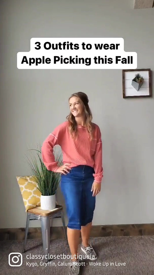 3 Outfits to wear Apple Picking this Fall