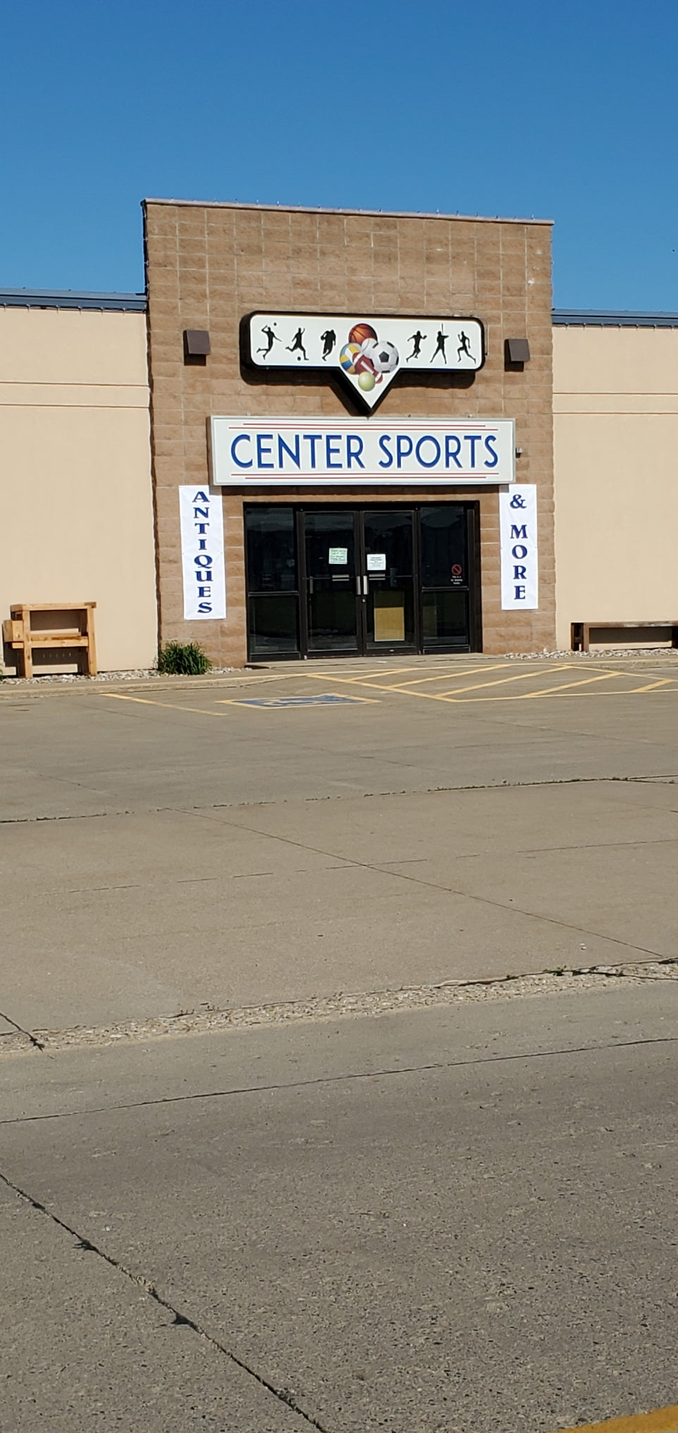 Shop Classy Closet Boutique at Center Sports Antiques & More in Sioux Center
