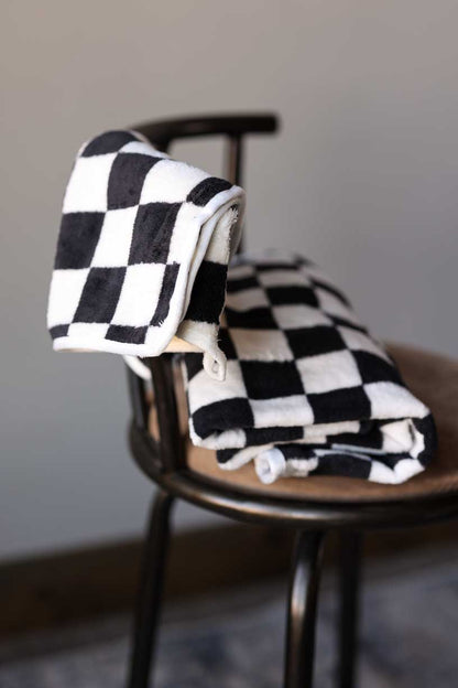 Black Checkerboard Girls Bath & Hand Towel Set