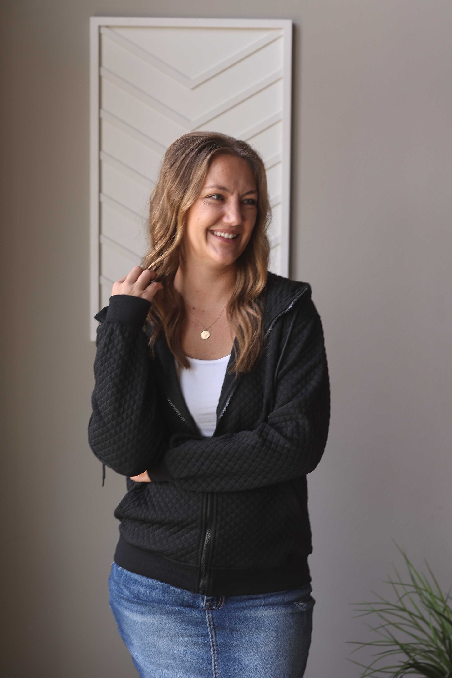 Black Quilted Zipper Jacket