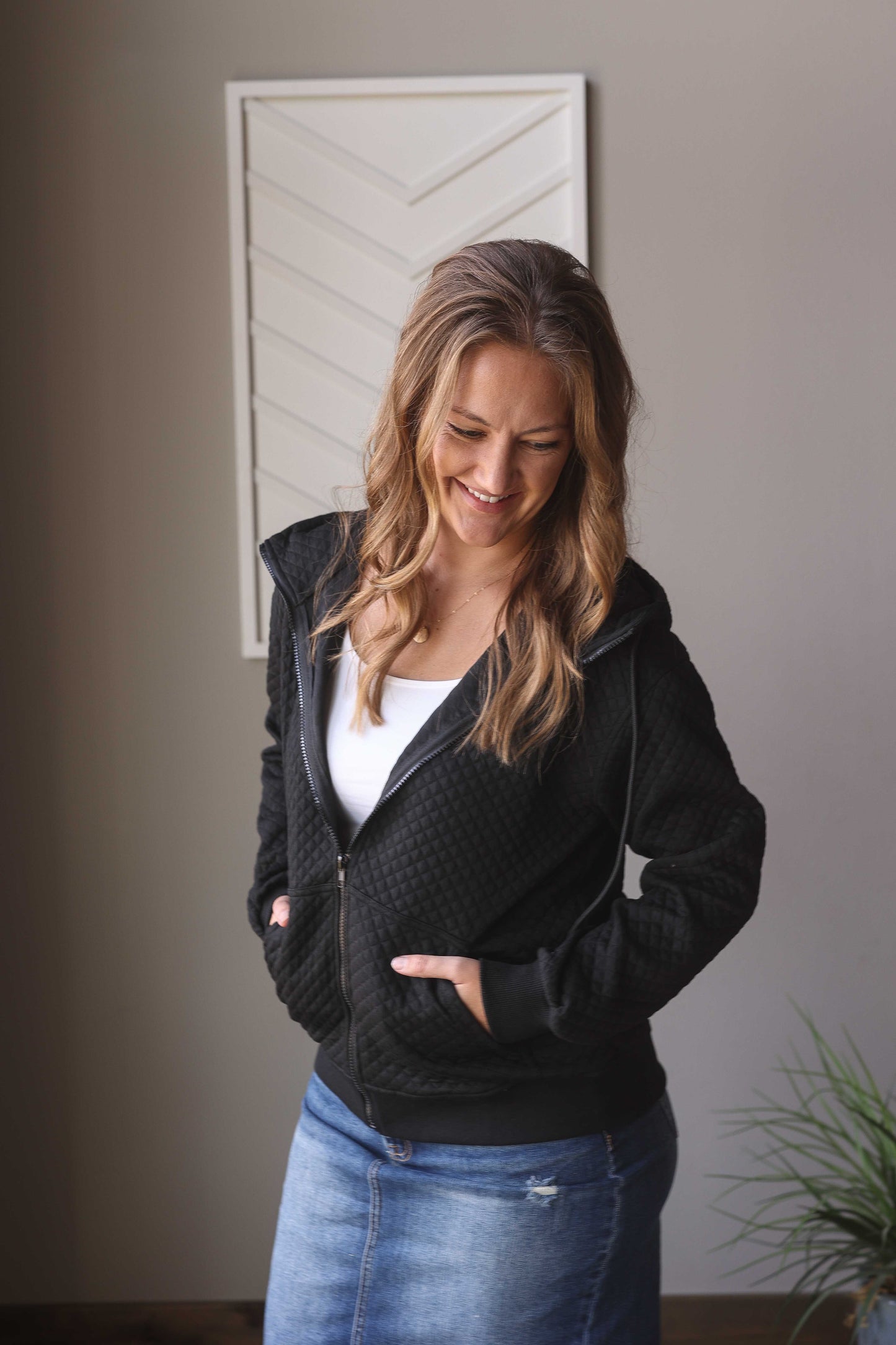Black Quilted Zipper Jacket