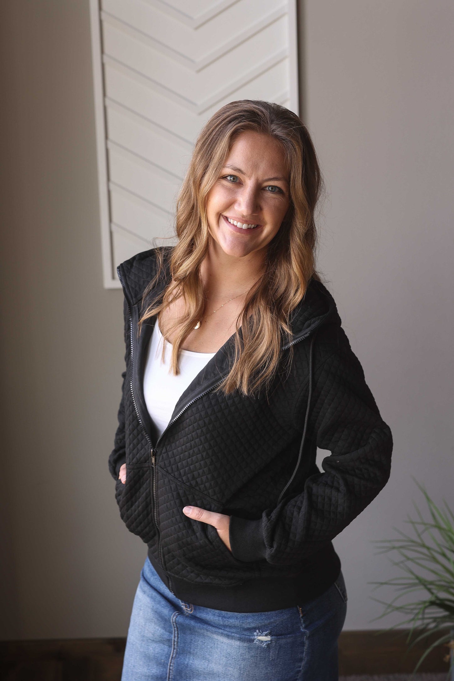 Black Quilted Zipper Jacket
