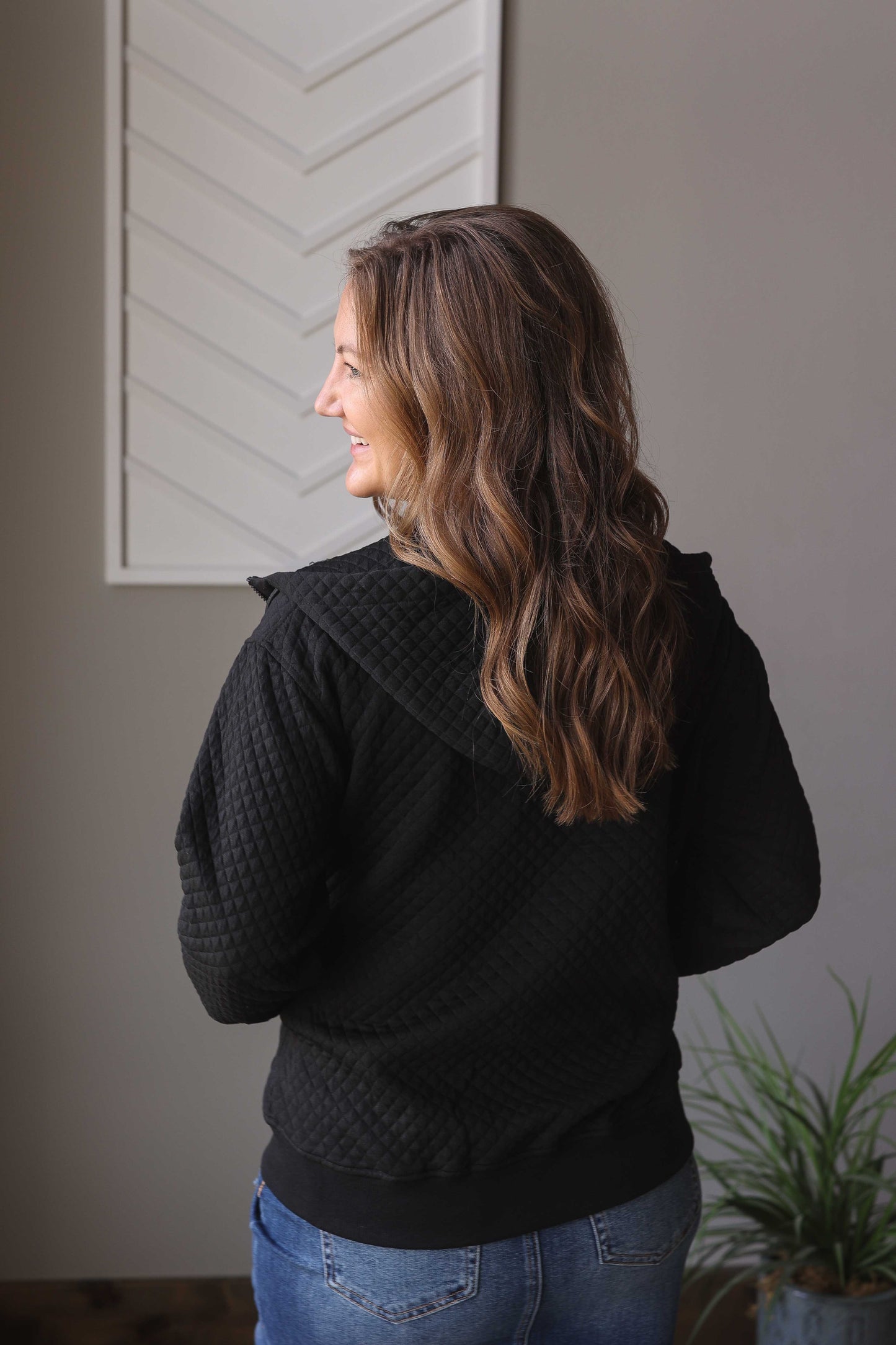 Black Quilted Zipper Jacket