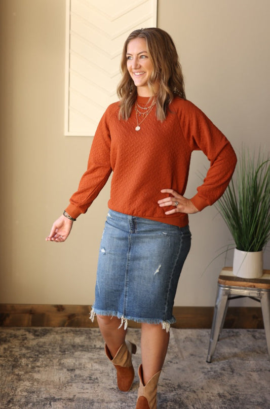 Our Chestnut Textured Sweatshirt is perfect for everyday style outfits for family gatherings, work, and mom life effortlessly. Classy Closet boutique for women's modest clothing and mom life style