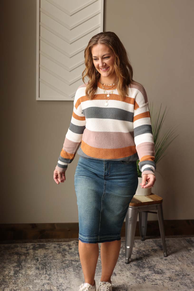 Camel Colorblock Striped Sweater • L