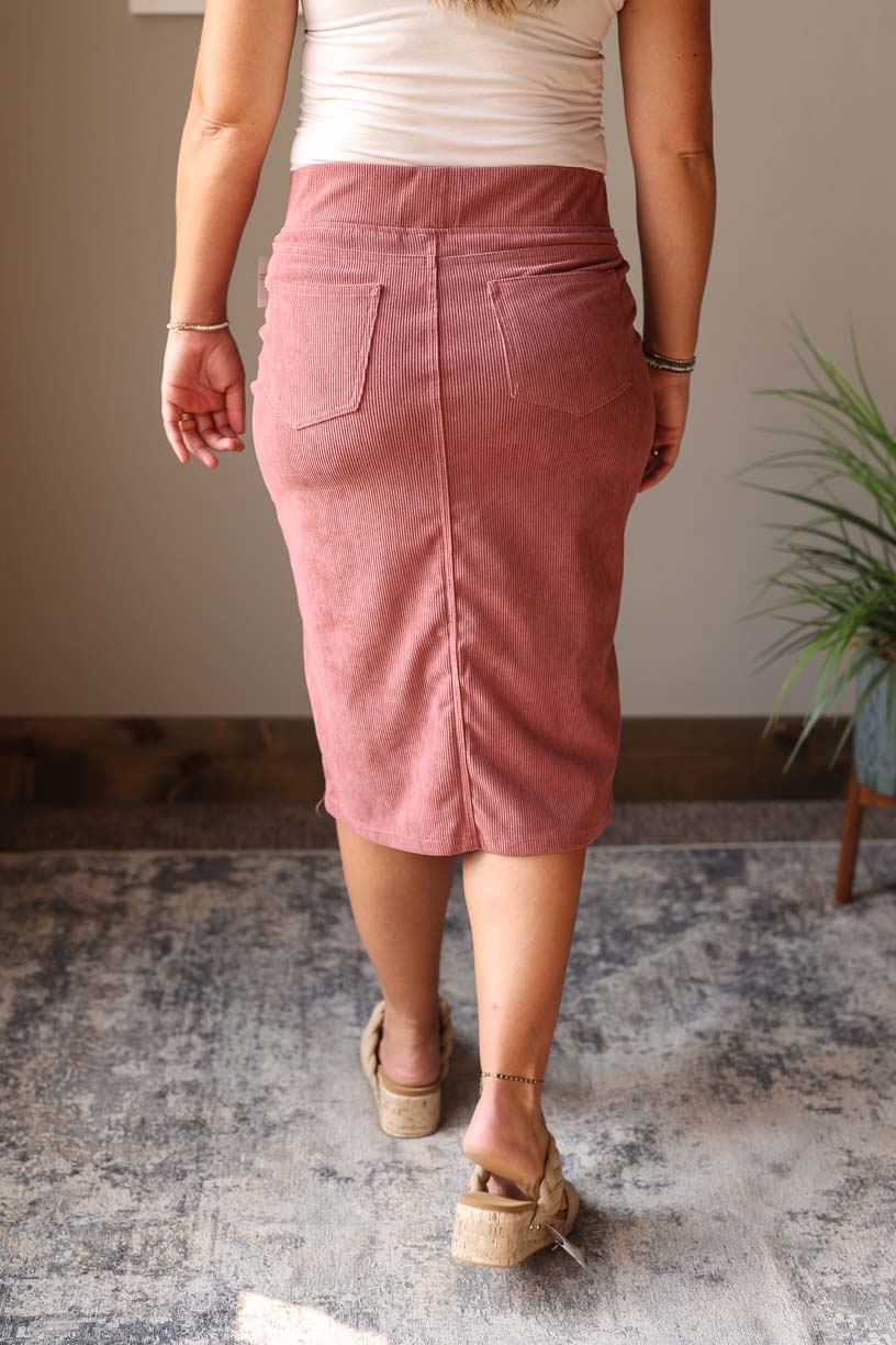 Chestnut Corduroy Elastic Waist Skirt