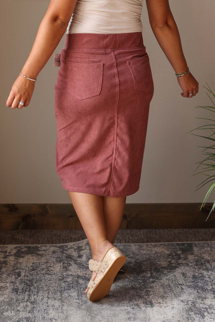 Chestnut Corduroy Elastic Waist Skirt