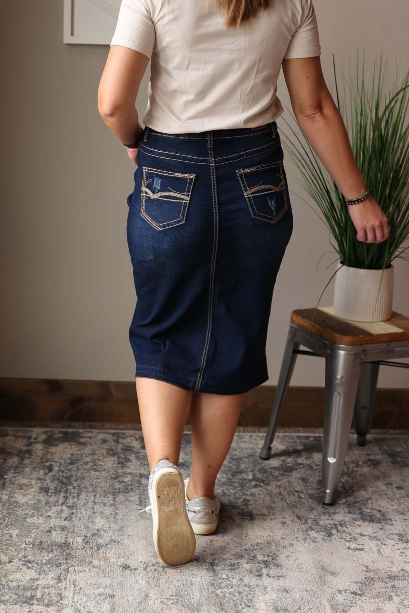 Amazon.com: HERBATOMIA Women's Denim Bodycon Mini Skirt A-line Dark Blue  Washed Frayed Split Hem High Waist Casual Short Jean Skirts with Pocket for  Women : Clothing, Shoes & Jewelry