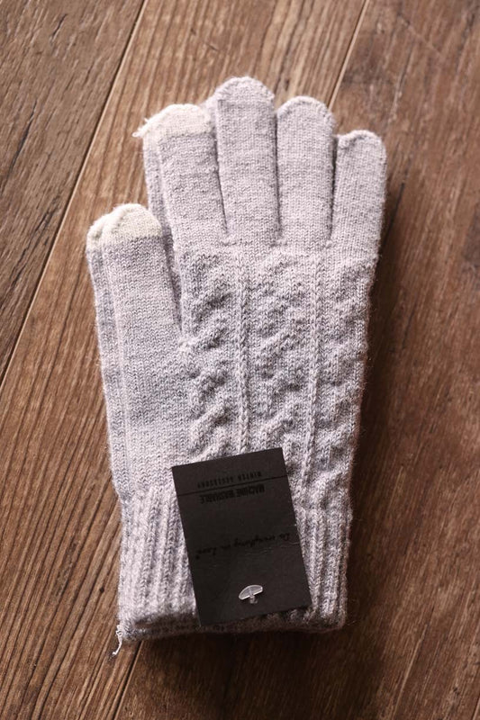 Grey Cable Knit Touch Screen Gloves | Winter Accessories | Gifts for Her at Classy CLoset Online Women's Boutique