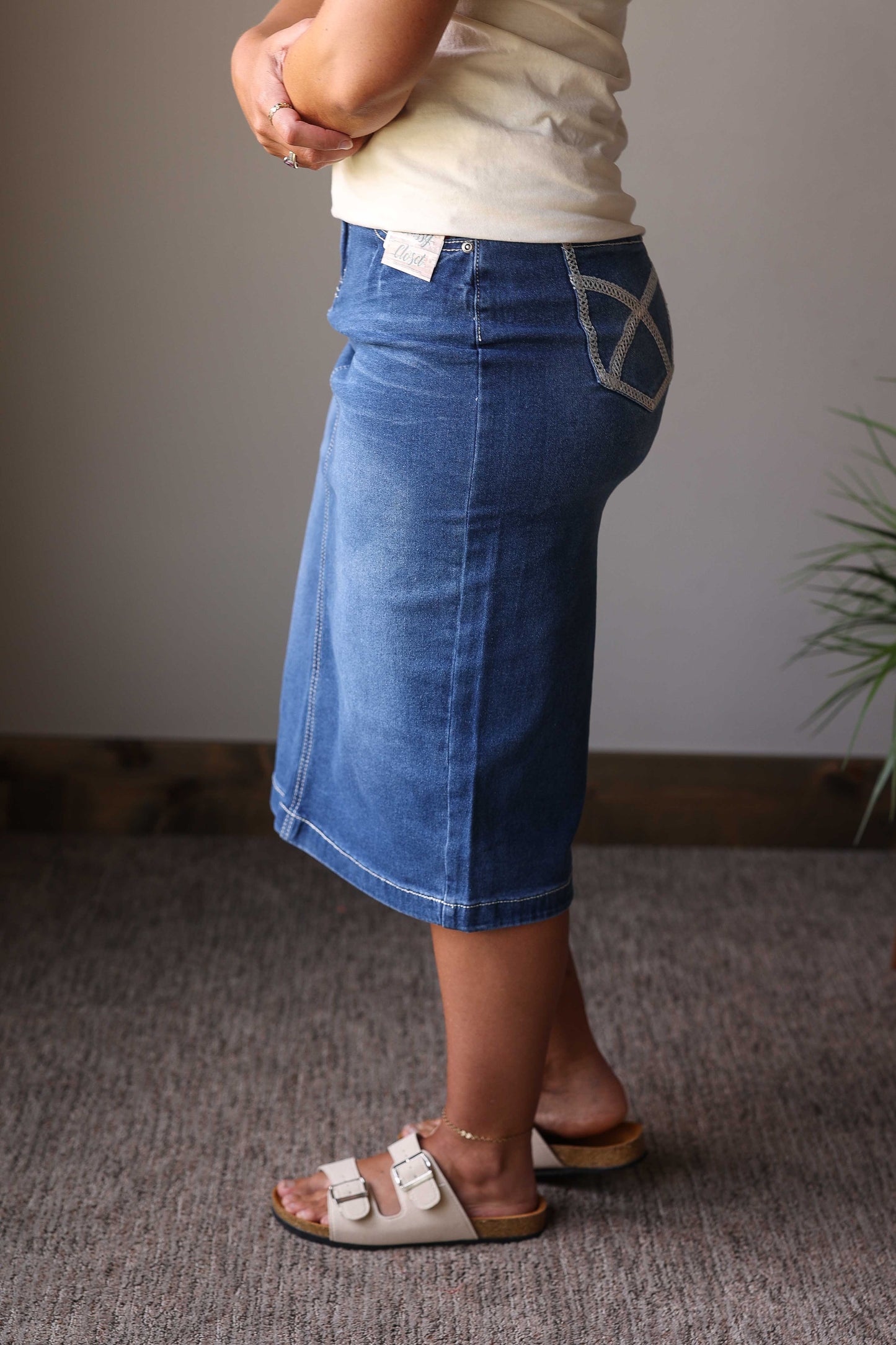 Medium Wash Heavy Stitching Stretch Denim Skirt
