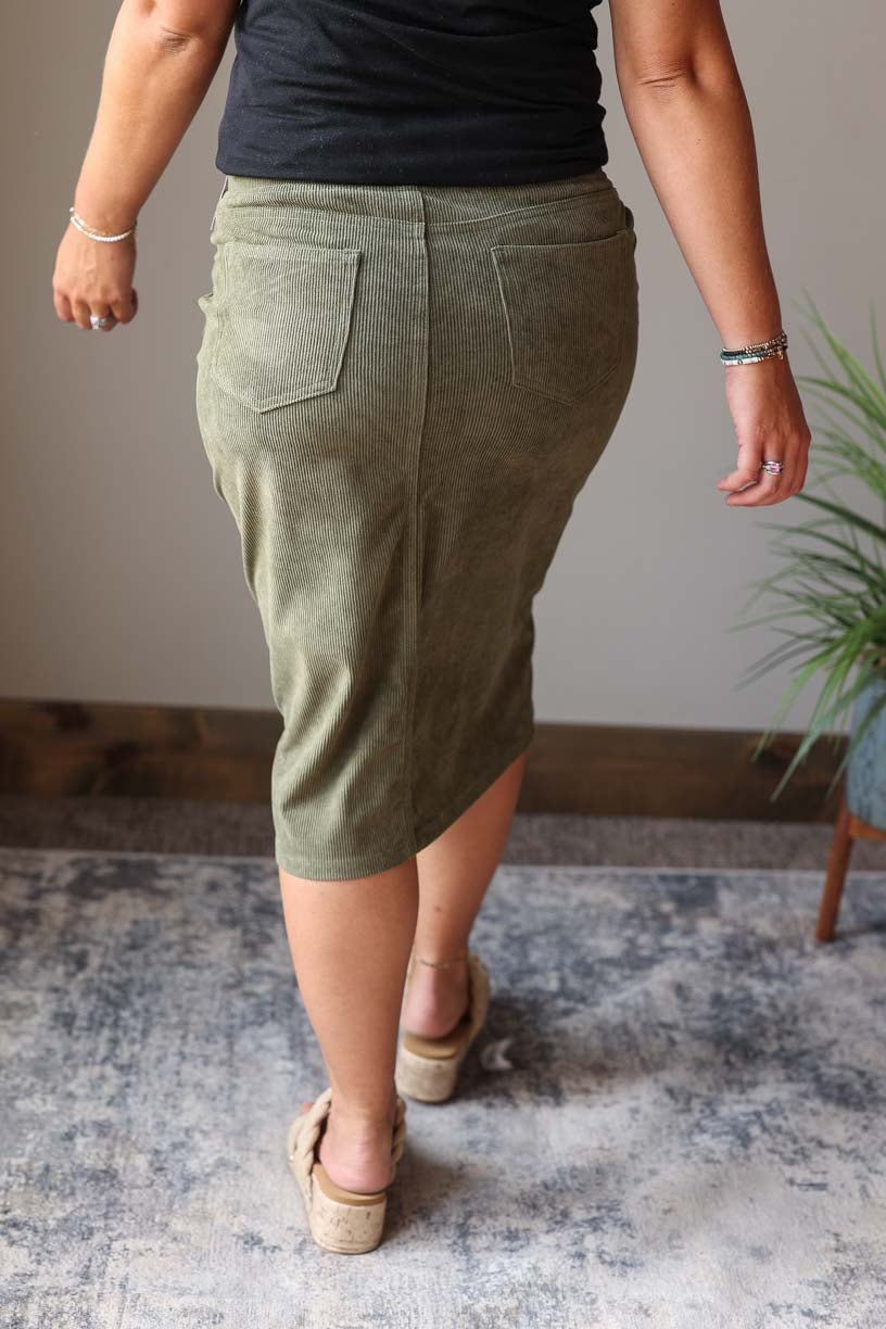 Moss Corduroy Elastic Waist Skirt, S-3X PLUS