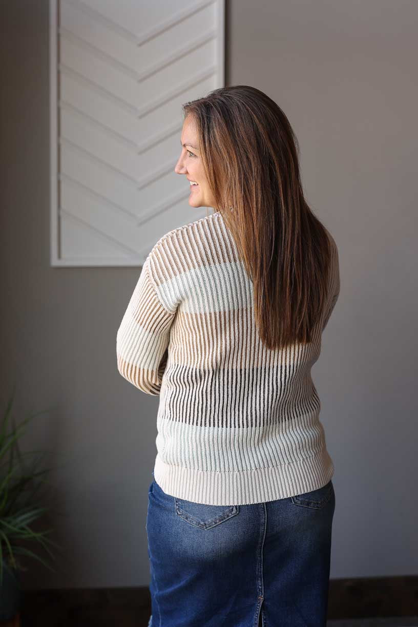 Neutral Colorblock Textured Sweater: Lg