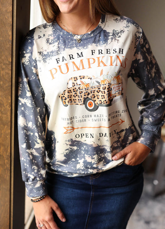 This Fresh Pumpkins Bleached Long Sleeve Top is the perfect way to express your fall spirit. Featuring a bleached pumpkin design on the chest, this top is made for all your autumn activities. Classy Closet Fall Fashion Boutique