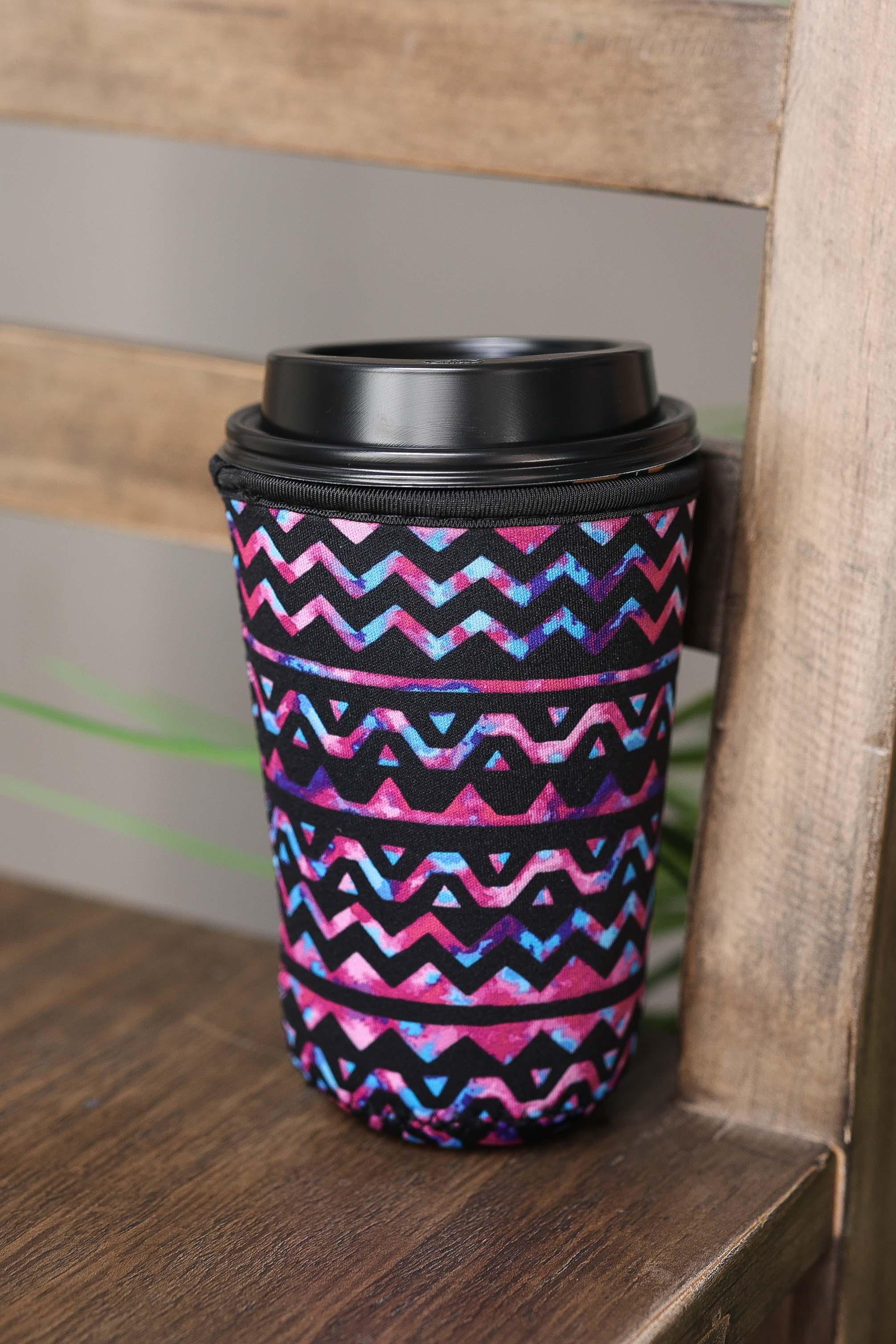 Save those hands holding those cold iced coffees! They are made of neoprene and are the perfect little beverage holders for the Summer or anytime!&nbsp; Fits Dunkin 24oz and Starbucks Venti or shown here with a 16oz to-go cup.