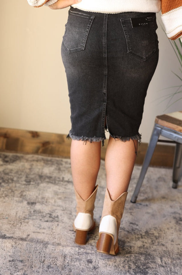 Amazon.com: niuwa Ripped Distressed Knee-Length Denim Skirt for Women  Summer Casual Skirts High Waist Front Split A-line Jean Skirt : Sports &  Outdoors