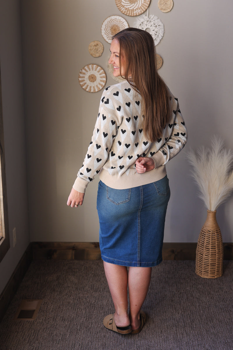 Parchment &amp; Black Hearts Lightweight Sweater