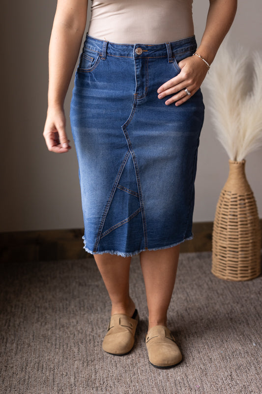 Medium Wash Raw Hem Detail Midi Denim Skirt