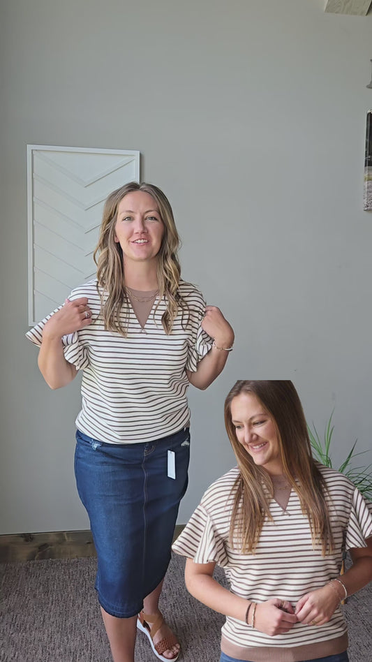 Brown Contrast Stripe Ruffle Sleeve Top