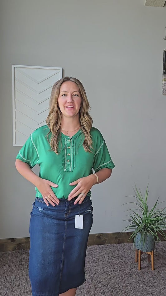 Kelly Green Contrast Stitching Henley Top, S-3XL PLUS