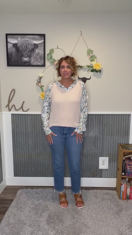 Parchment Floral Contrast Ribbed V-Neck Long Sleeve Top