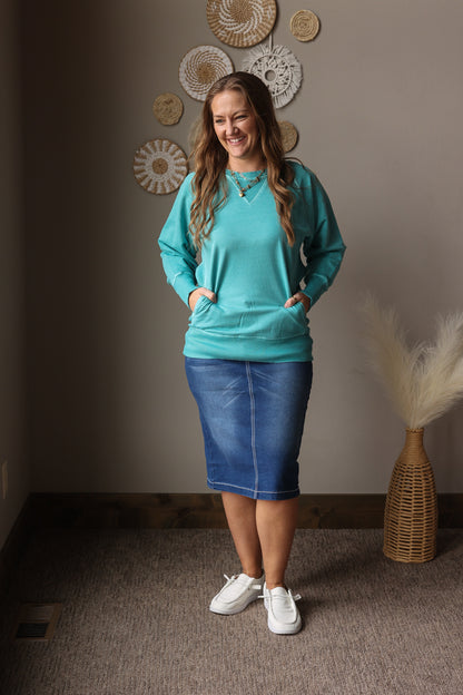 Turquoise Pigment Dyed French Terry Pullover With Pockets