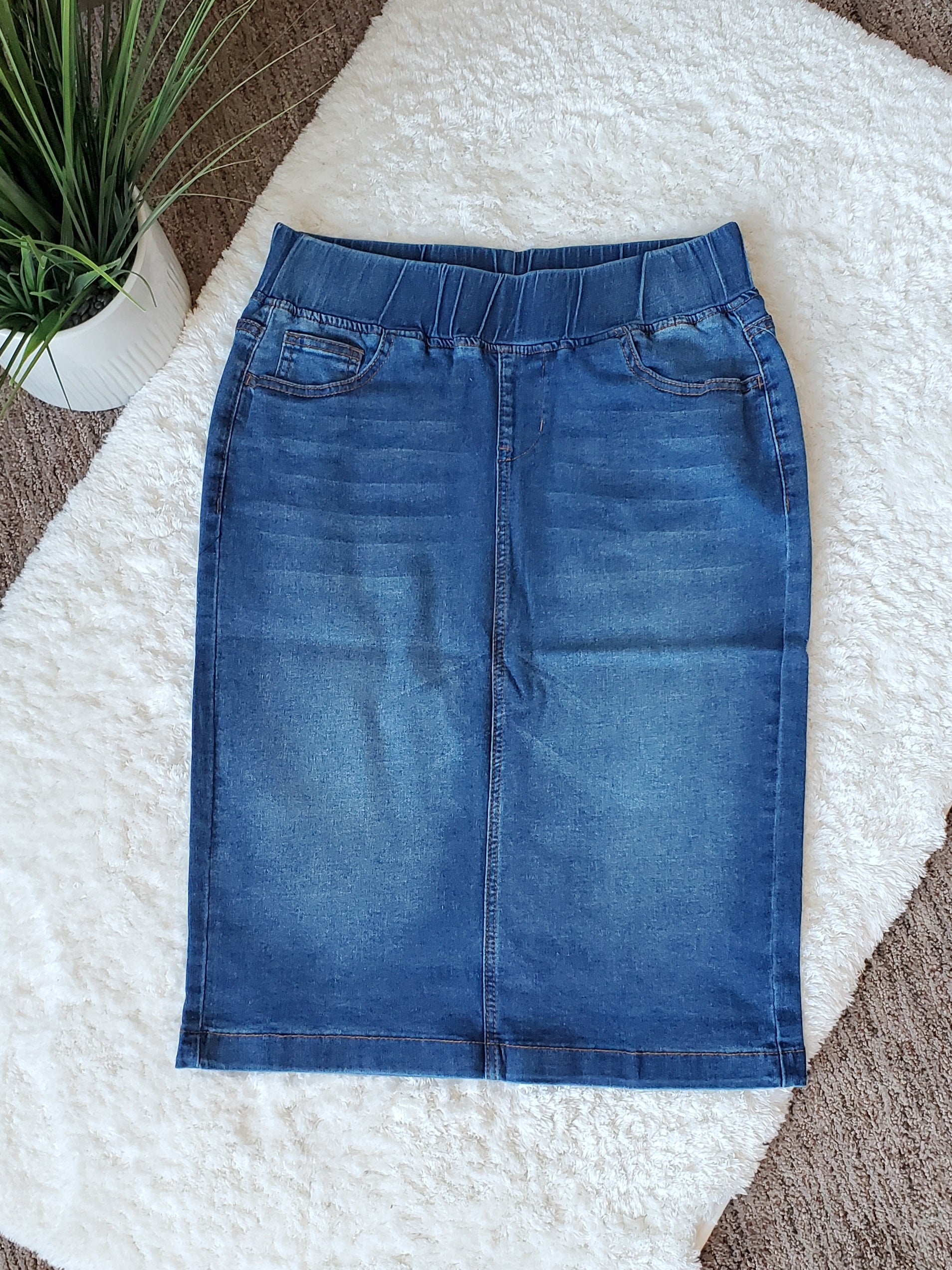 ELASTIC WAIST KNEE LENGTH DENIM SKIRT CLASSY CLOSET ONLINE SKIRT BOUTIQUE NEAR ME