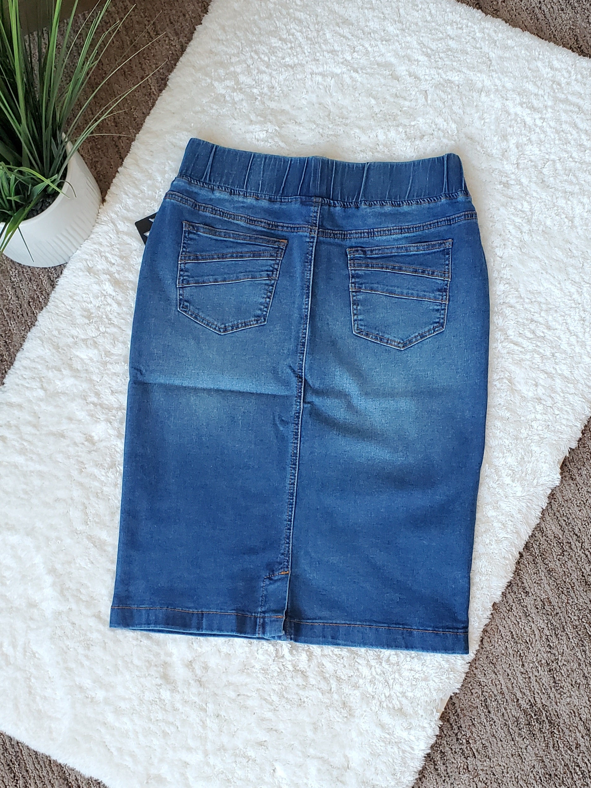 ELASTIC WAIST KNEE LENGTH DENIM SKIRT CLASSY CLOSET ONLINE SKIRT BOUTIQUE NEAR ME
